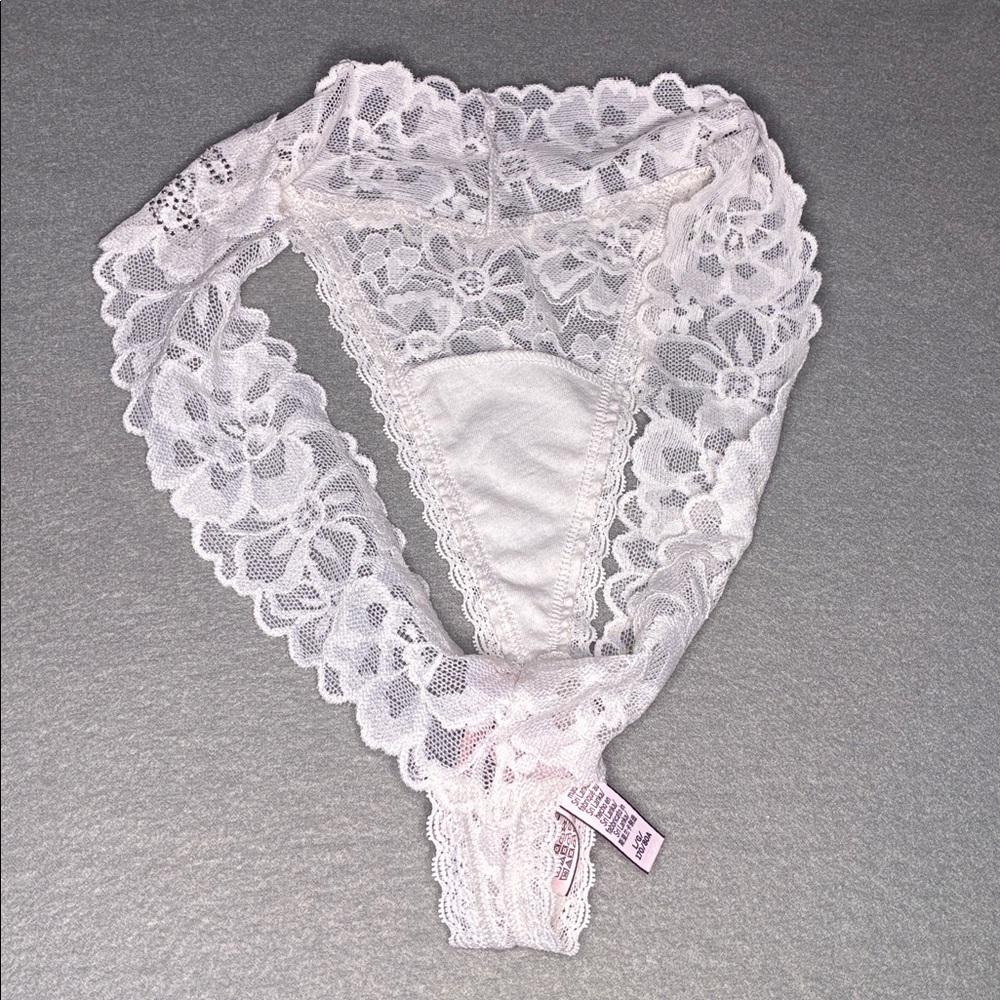 Victoria’s Secret Sexy Lace Thong Rhinestone Love New with tags Large VS Panty - Picture 8 of 8